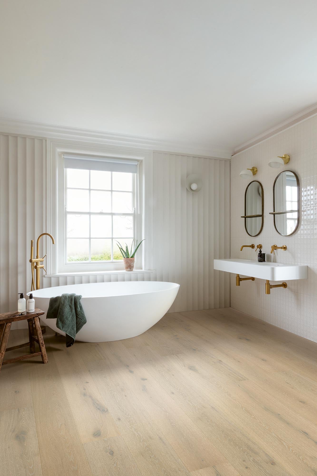 Medium-tone Laminate Flooring