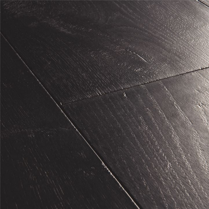Painted Oak Black - Quickstep